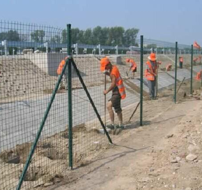 Boda Chain link fence