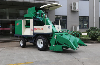 corn combine harvester
