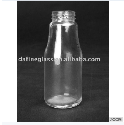 8OZ round shape glass beverage /sauce bottle with screw metal cap china factory