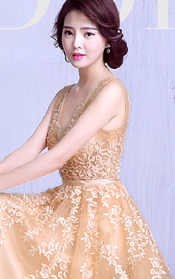 Top Quality Crystal Beaded Illusion Chest Cap Sleeves BlushSheathEvening Dress