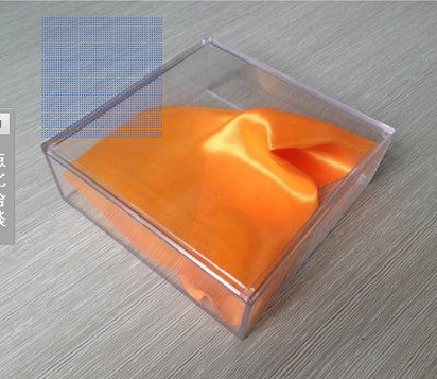 Plastic box