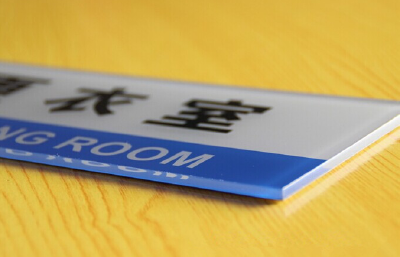 Acrylic decca
