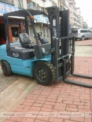 2.0Ton Baoli Diesel Forklift