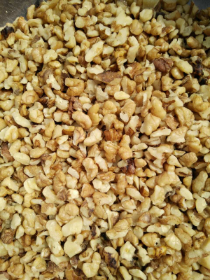 Walnut kernel  4-8mm