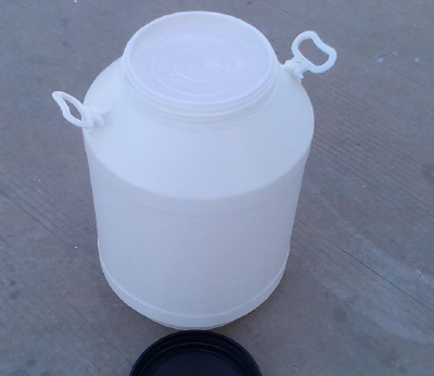 Polypropylene plastic tube