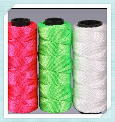 Polyester twine