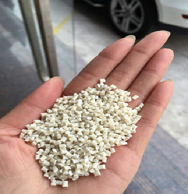 Polypropylene plastic tube