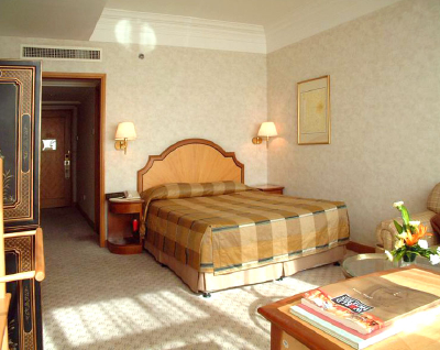  Hotel Bedroom Custom Made Furniture