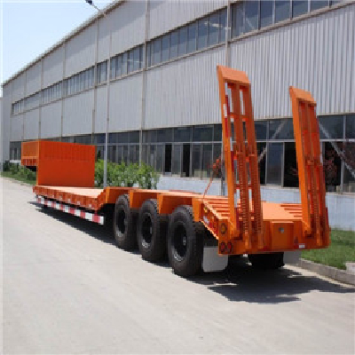 CIMC Low Bed Trailer With Hydraulic Gooseneck