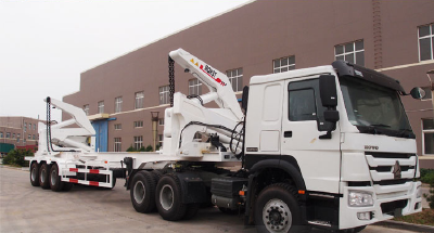 sinotruck SIDElOADER for two 20ft containers or one 40ft container