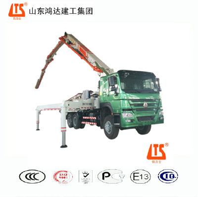 HOWO 42M CONCRETE PUMP TRUCK