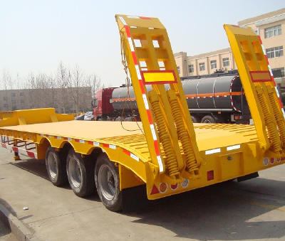 HOWO 60 Ton Low-Bed Trailer