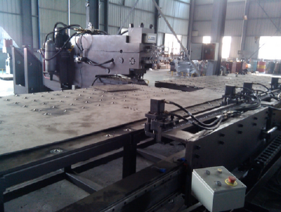 TPL108 CNC Hydraulic Punching Machine for Plates