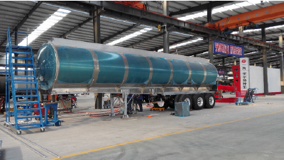 3 axle aluminum alloy fuel tank semi trailer 5083 oil tank semi trailer