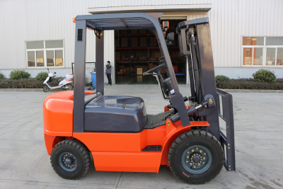 2ton Electric AC controller forklift with forklift battery charger