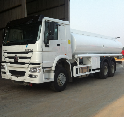 HOWO 6X4 15m3 Oil Tank Truck